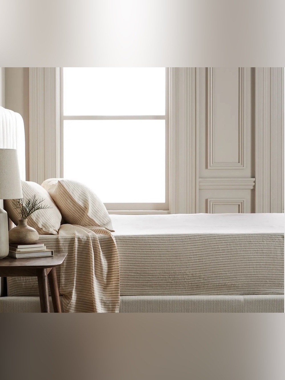 NWT Quince European Linen 4 Pc Stripe Sheet Set, Queen (Natural/White) MSRP $184